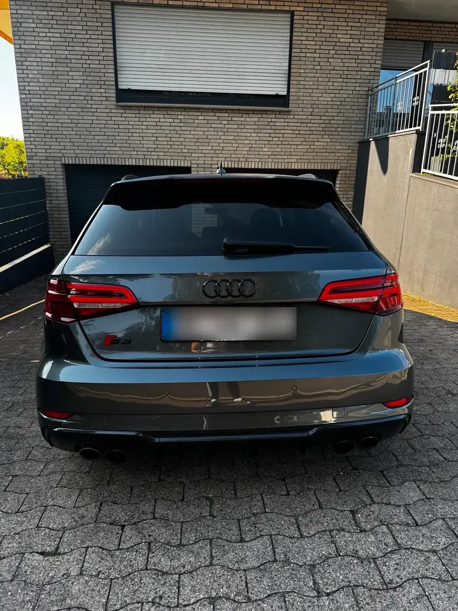 Gebraucht Audi S3 Black Edition 310 PS (228 kW) 2016 Grau Limousine
