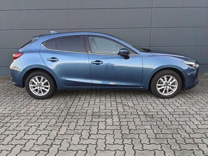 Gebraucht Mazda 3 Exclusive 120 PS (88 kW) 2017 Turmalinblau metallic (metallic) Limousine