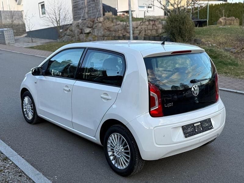 Gebraucht VW up! 75 PS (55 kW) 2015 Weiß Kleinwagen