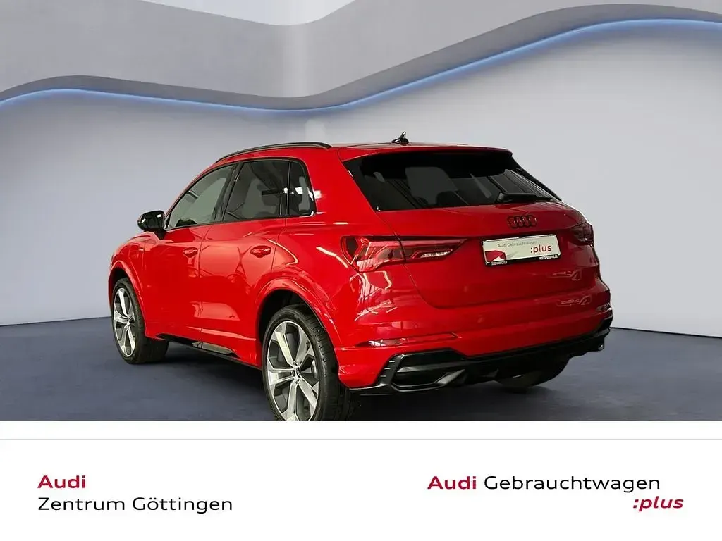 Gebraucht Audi Q3 S-Line 245 PS (180 kW) 2022 Rot SUV