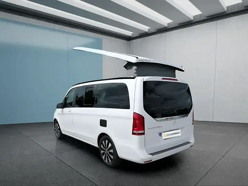 Gebraucht Mercedes V220 163 PS (119 kW) 2020 Weiß Van / Kleinbus