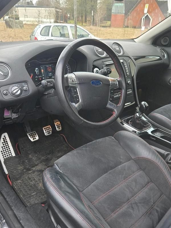 Gebraucht Ford Mondeo ST 200 PS (147 kW) 2011 Braun Kombi