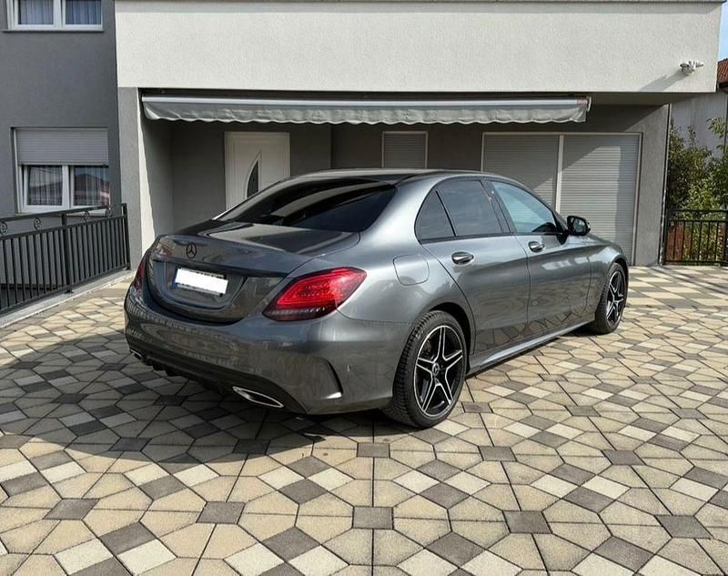 Gebraucht Mercedes C400 AMG line 333 PS (244 kW) 2020 Grau Limousine