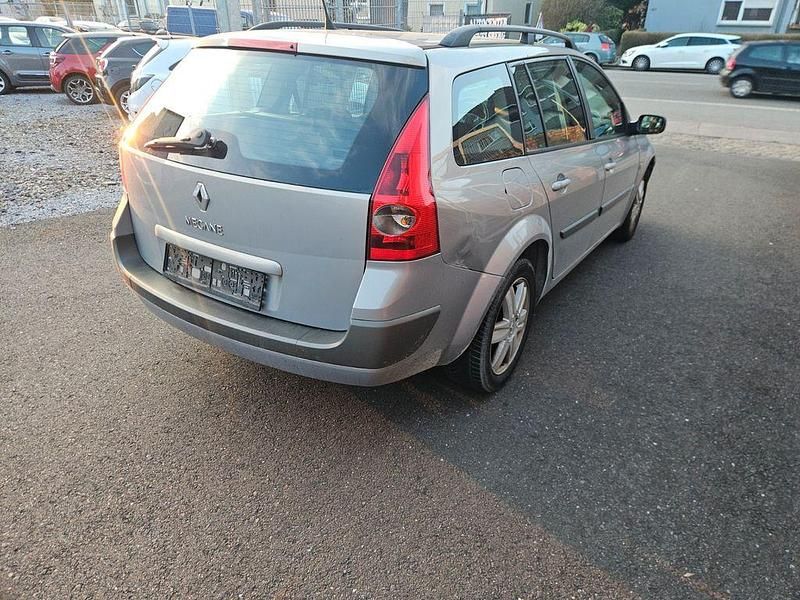 Gebraucht Renault Mégane II Authentique 113 PS (83 kW) 2005 Limousine