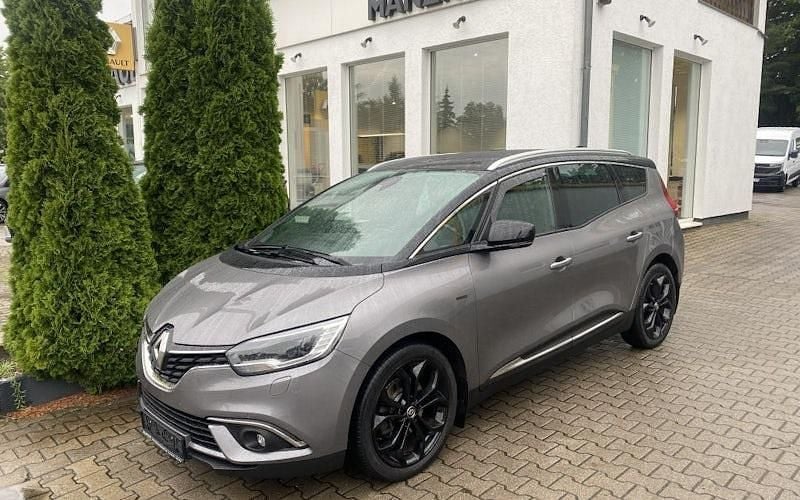 Grau Gebraucht 2020 Renault Scénic IV Black Edition Van / Kleinbus | 17.490 € (Fairer Preis) - Bild 1/4