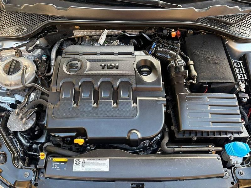 Gebraucht Seat Leon ST Style 150 PS (110 kW) 2015 Silber Kombi