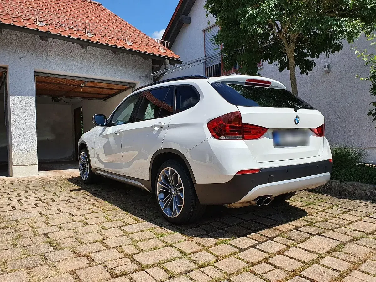 Gebraucht BMW X1 Sport Line 245 PS (180 kW) 2012 Weiß SUV