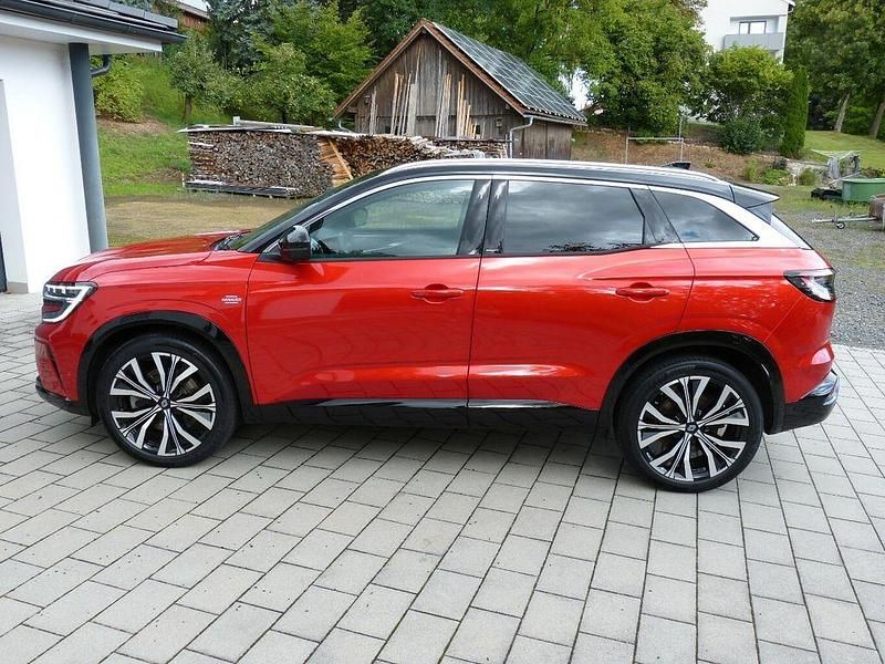 Gebraucht Renault Austral Iconic 200 PS (147 kW) 2023 Rot SUV