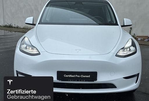 Gebraucht Tesla Model Y 273 kW (372 PS) 2023 Weiß SUV