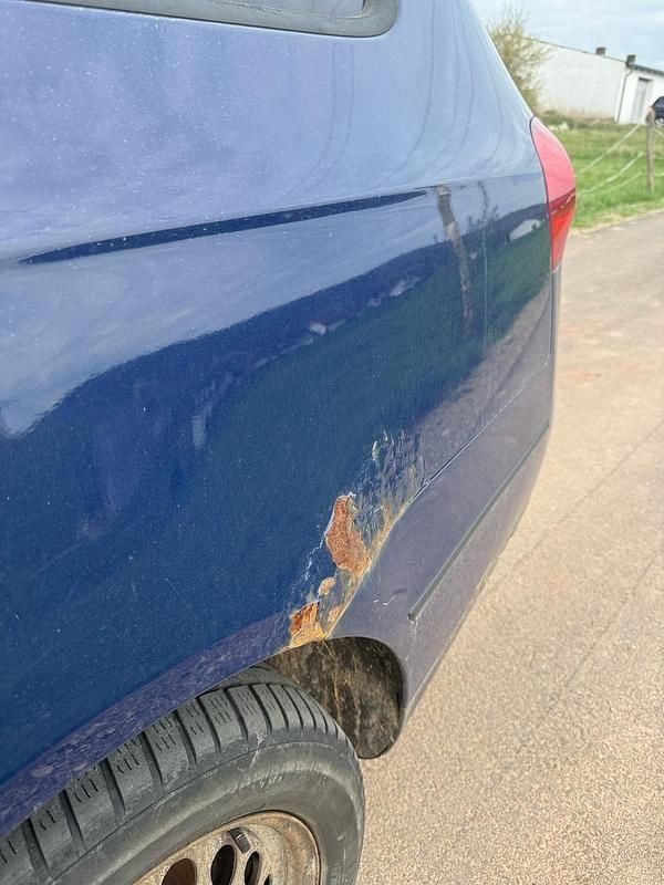 Usado VW Passat 140 HP (102 kW) 2007 Azul Carrinha