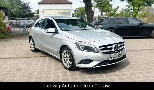 Gebraucht Mercedes A250 211 PS (155 kW) 2012 Andere Kleinwagen