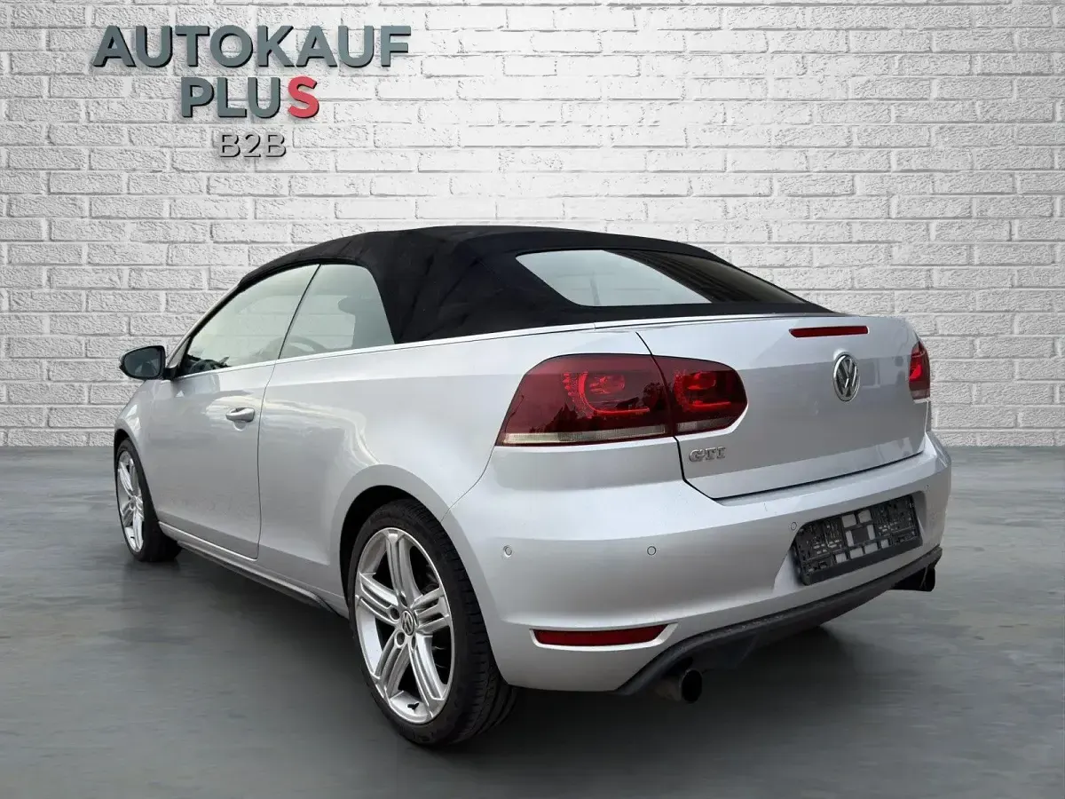 Gebraucht VW Golf Cabriolet GTI 211 PS (155 kW) 2012 Silber Cabrio