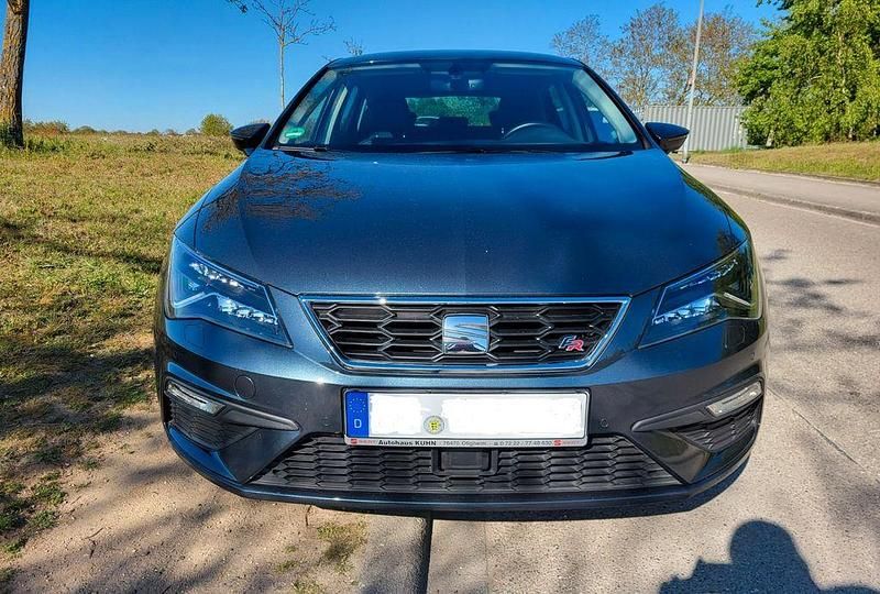 Second-hand Seat Leon FR 150 CP (110 kW) 2019 Gri Berlinǎ
