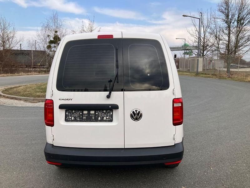 Gebraucht VW Caddy 75 PS (55 kW) 2019 Weiß Van / Kleinbus