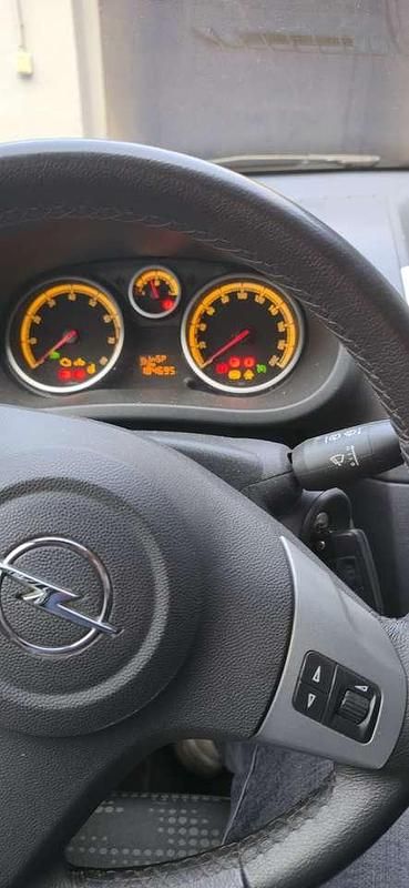 Gebraucht Opel Corsa Selection 69 PS (50 kW) 2011 Kleinwagen