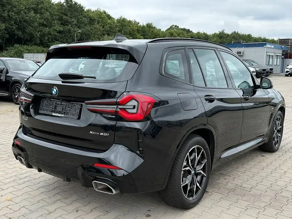 Gebraucht BMW X3 M Sport 184 PS (135 kW) 2024 Schwarz SUV