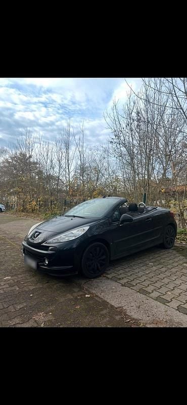 Gebraucht Peugeot 207 CC 119 PS (87 kW) 2008 Schwarz Cabrio