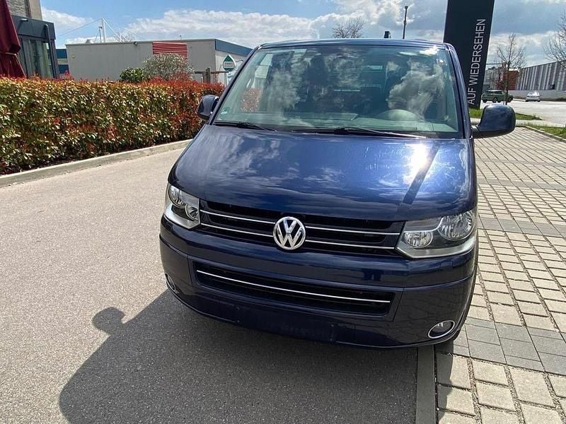 Gebraucht VW T5 Highline 179 PS (131 kW) 2010 Blau Van