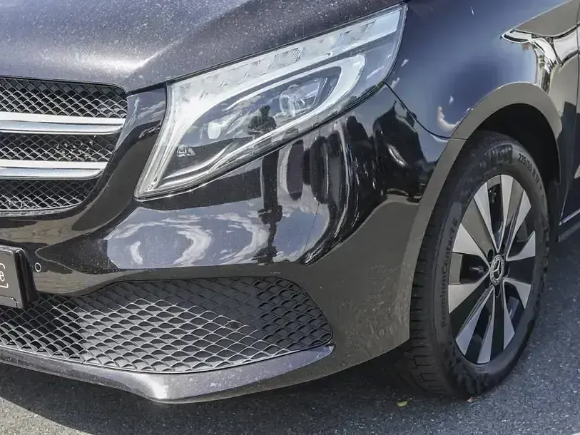 Gebraucht Mercedes V250 Avantgarde Edition 190 PS (139 kW) 2022 Schwarz Van / Kleinbus