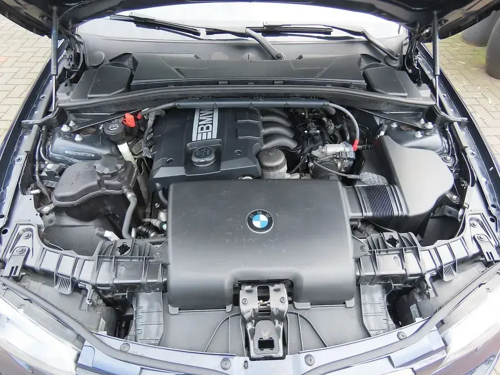 Gebraucht BMW 116 122 PS (89 kW) 2008 Blau Kleinwagen