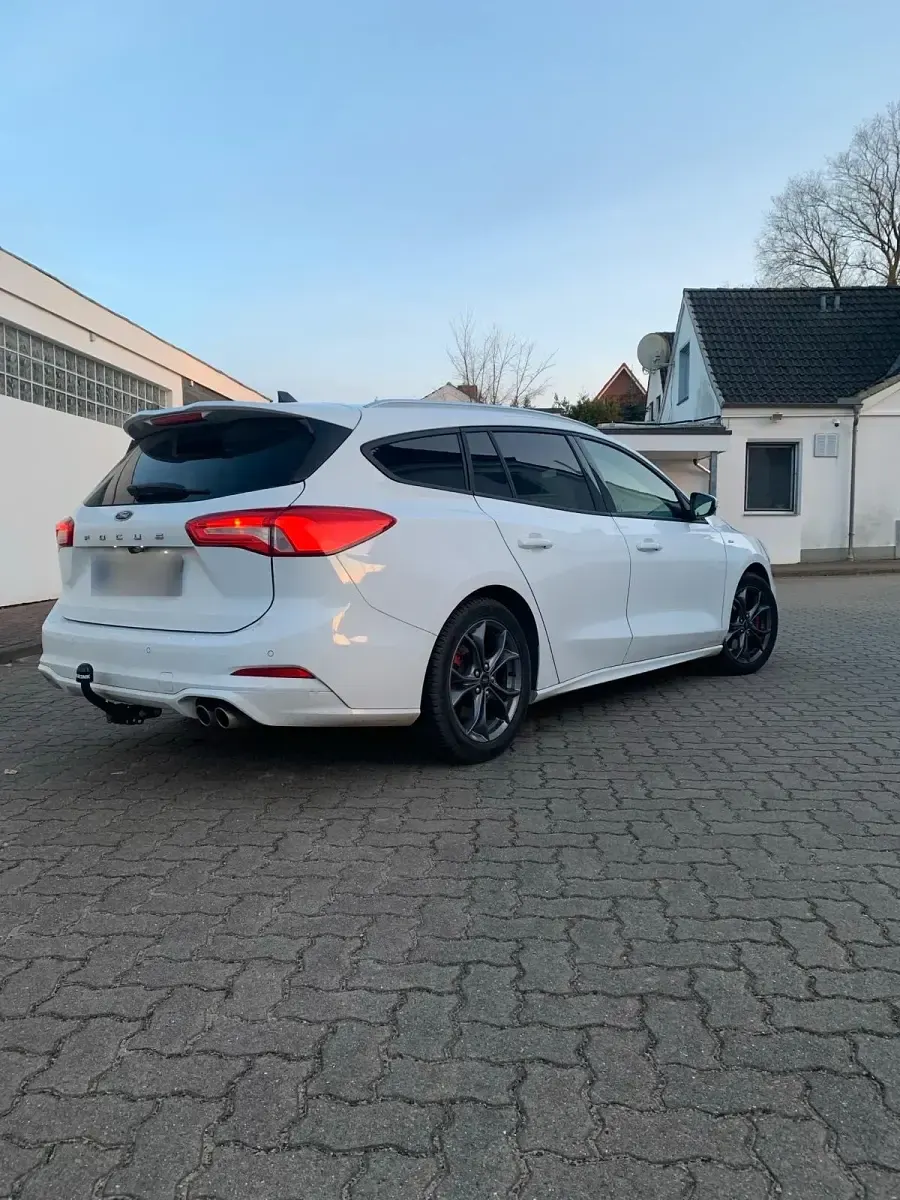 Gebraucht Ford Focus ST-Line X 150 PS (110 kW) 2021 Weiß Kombi