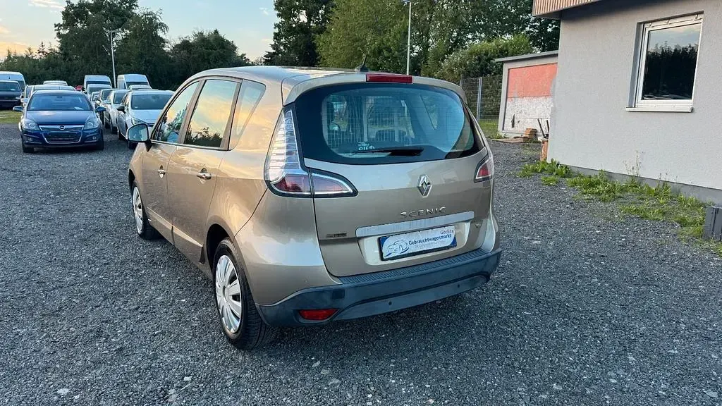 Gebraucht Renault Scenic E-Tech Initiale Paris 132 PS (97 kW) 2014 Beige Van / Kleinbus