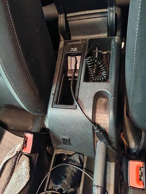 Gebraucht VW Golf VI Comfortline 105 PS (77 kW) 2010 Schwarz Kleinwagen