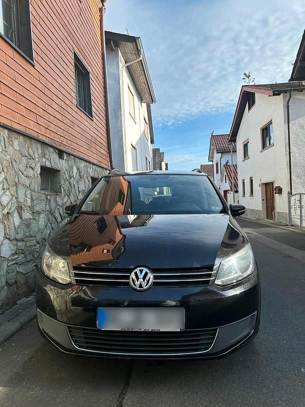 Gebraucht VW Touran 105 PS (77 kW) 2012 Schwarz Van / Kleinbus