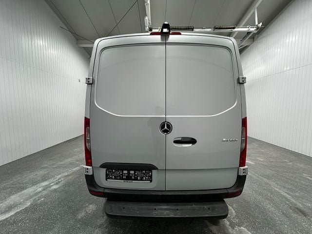 Używany Mercedes Sprinter 114 KM (83 kW) 2019 Srebrny Van