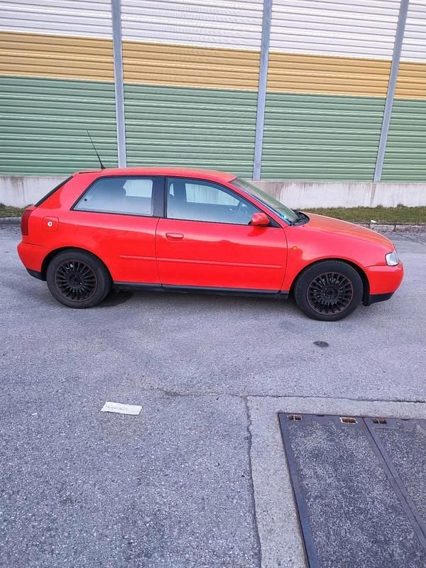 Gebraucht Audi A3 150 PS (110 kW) 2001 Rot Kleinwagen