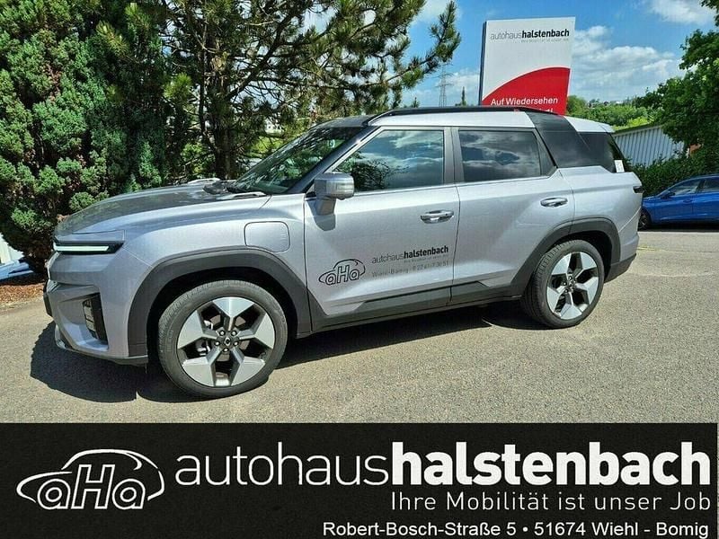 Grau Gebraucht 2024 Ssangyong (KGM) Torres EVX SUV | 38.990 € - Bild 1/4