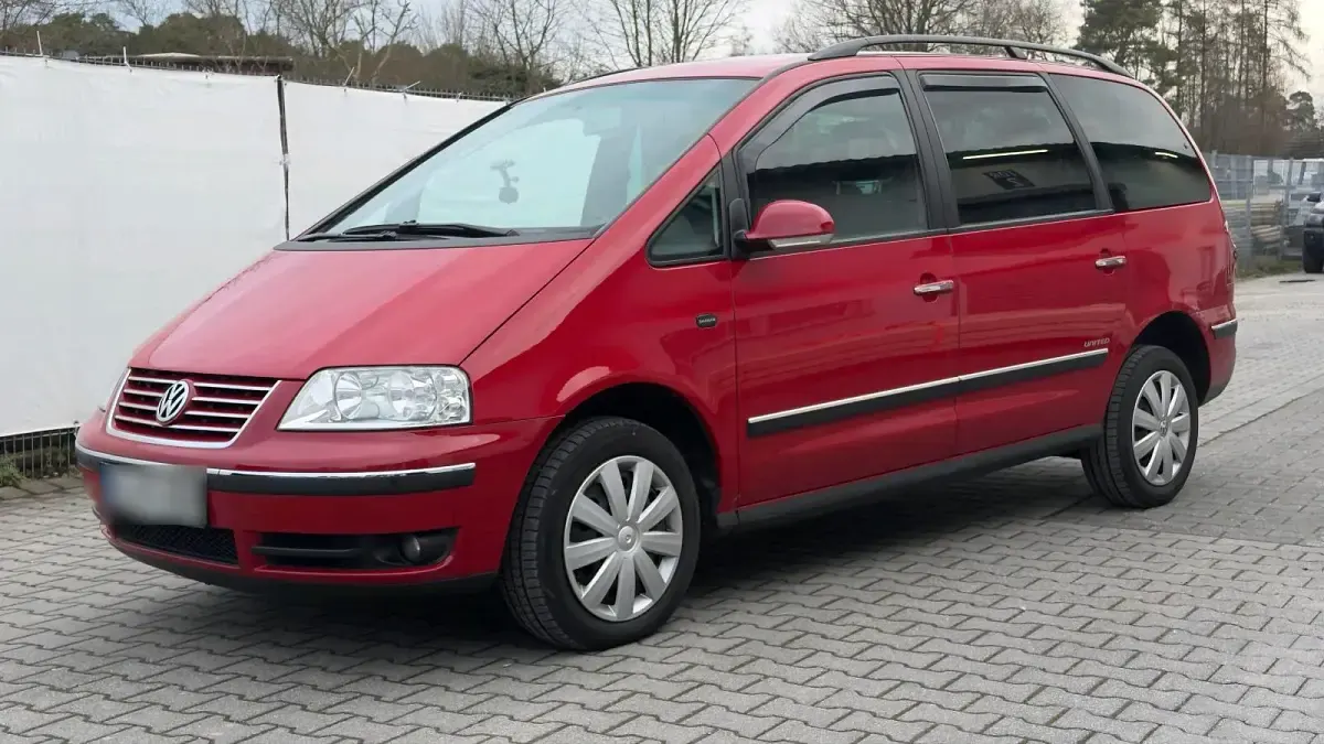 Gebraucht VW Sharan 140 PS (102 kW) 2008 Rot Van / Kleinbus