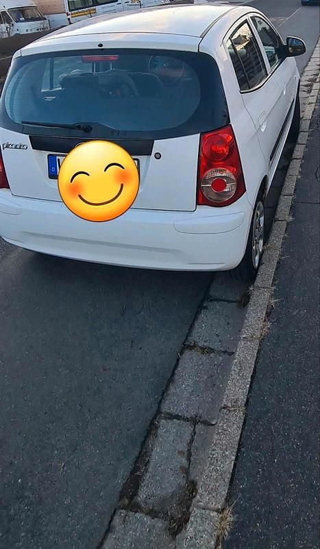 Gebraucht Kia Picanto 60 PS (44 kW) 2009 Weiß Kleinwagen