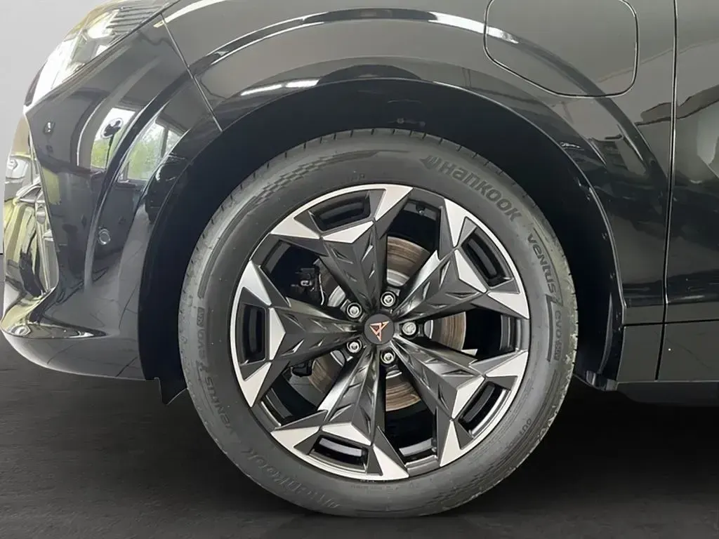 Neu Cupra Terramar VZ 272 PS (200 kW) 2026 Schwarz SUV