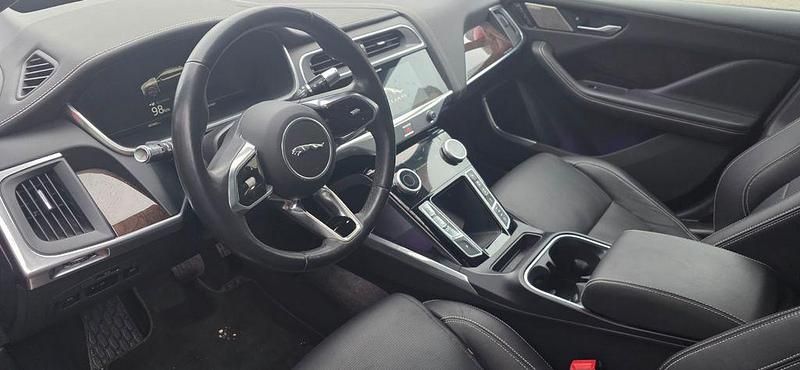 Gebraucht Jaguar I-Pace First Edition 294 kW (400 PS) 2018 Rot SUV