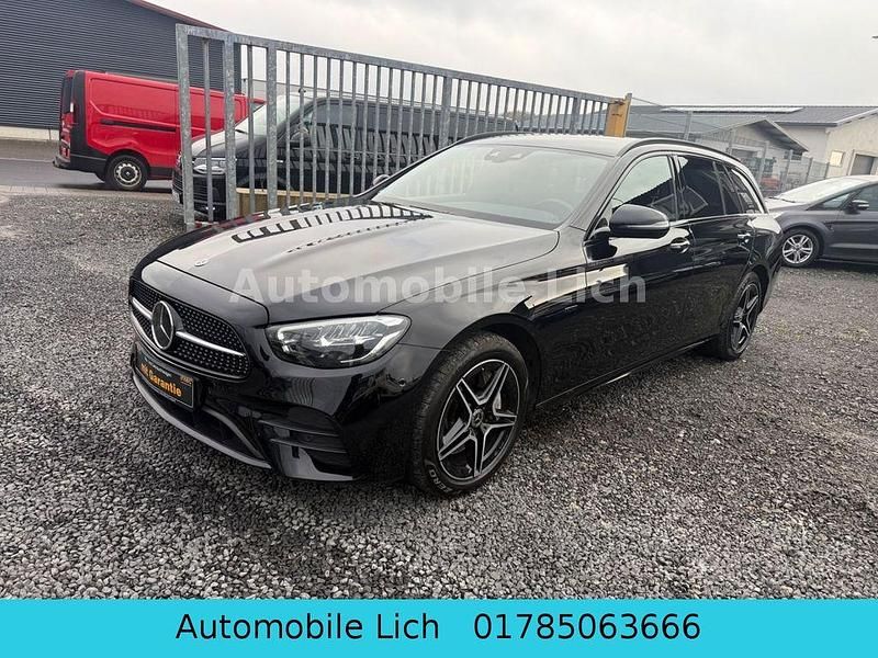 Schwarz Gebraucht 2021 Mercedes E300 AMG line Kombi | 26.999 € (Superpreis) - Bild 1/4