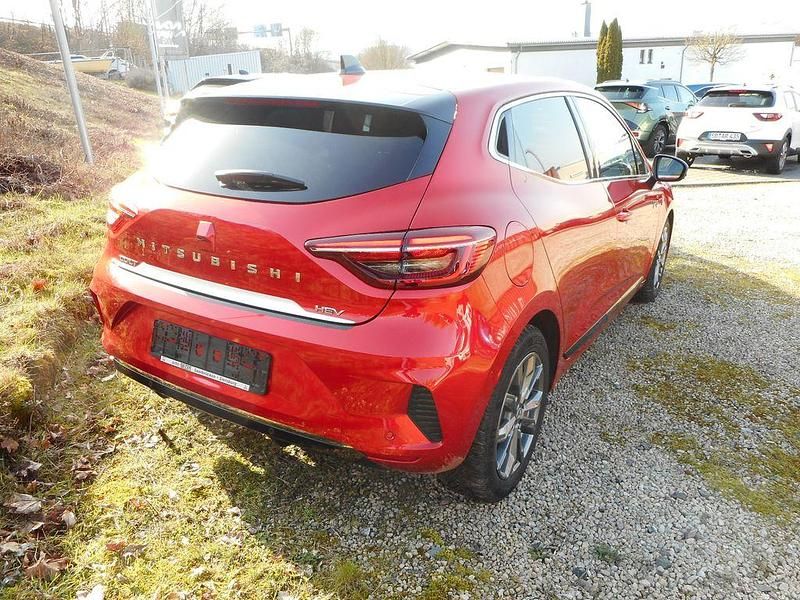 Gebraucht Mitsubishi Colt Top 94 PS (69 kW) 2023 Rot Kleinwagen
