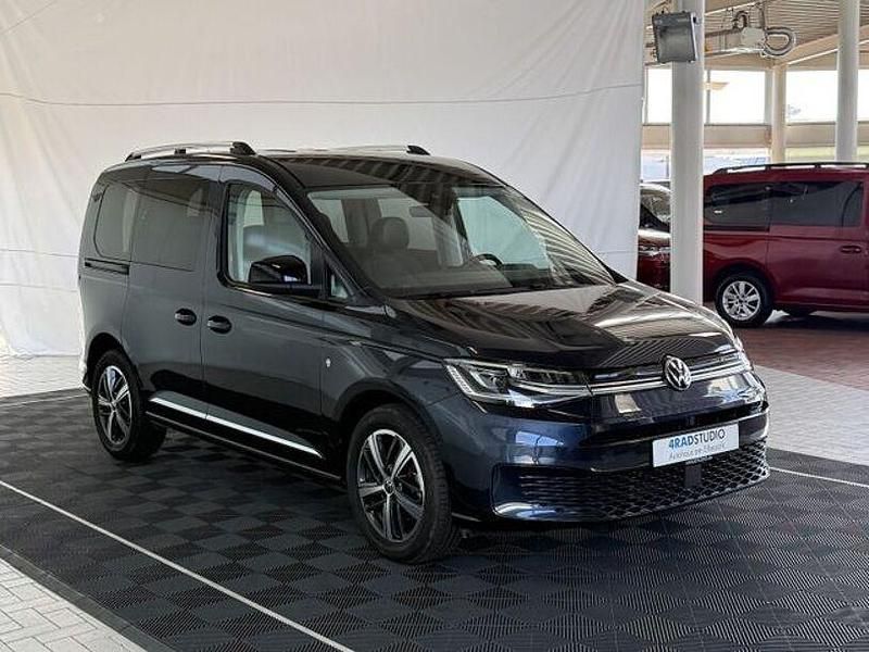 Gebraucht VW Caddy Style 116 PS (85 kW) 2023 Blau Van / Kleinbus