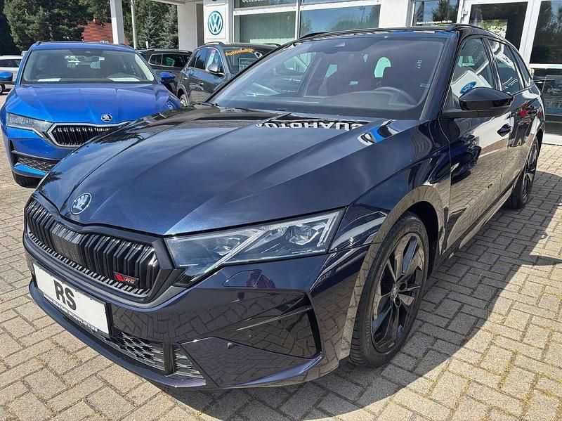Plumblau Neu 2025 Skoda Octavia RS Kombi | 40.990 € (Fairer Preis) - Bild 1/4