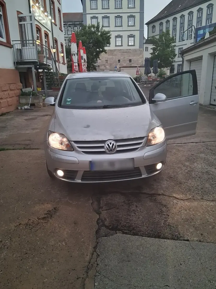 Gebraucht VW Golf IV 122 PS (89 kW) 2006 Grau Limousine