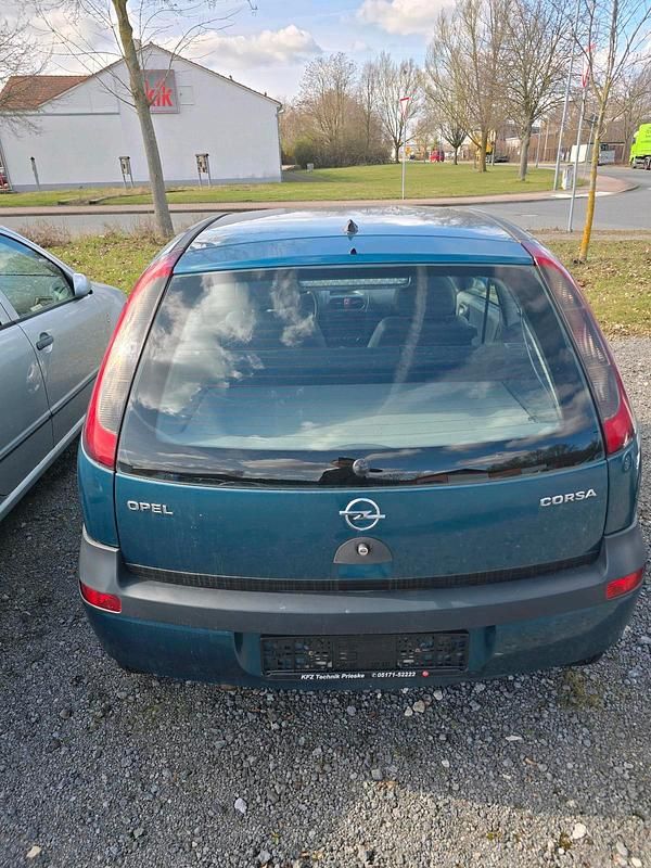 Gebraucht Opel Corsa 58 PS (42 kW) 2000 Blau Kleinwagen