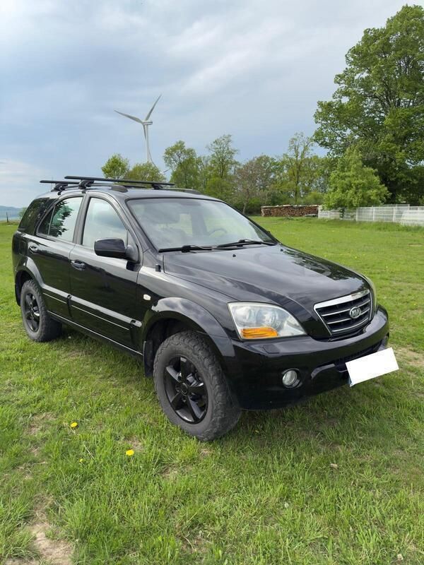Schwarz Gebraucht 2006 Kia Sorento SUV | 4.750 € (Fairer Preis) - Bild 1/4