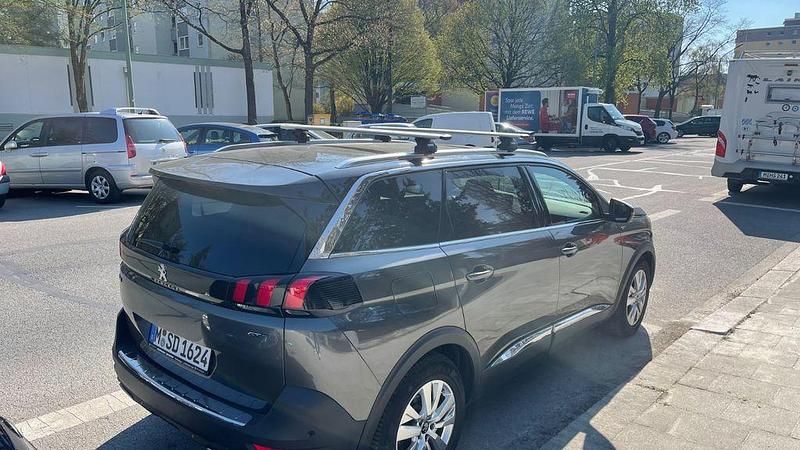 Gebraucht Peugeot 5008 GT 181 PS (133 kW) 2017 Braun SUV