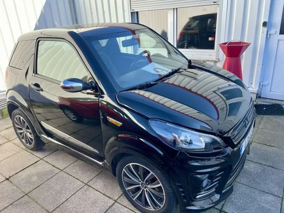 Used Ligier JS50 2020 Black Hatchback