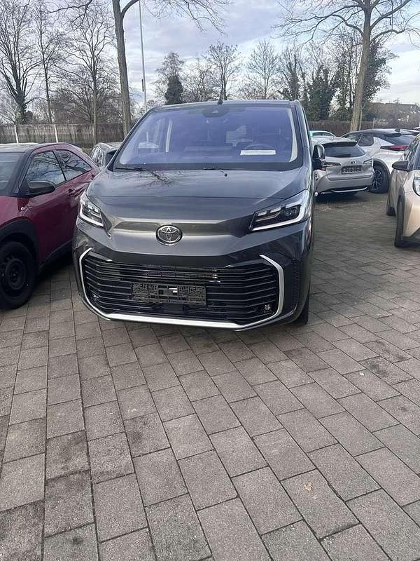 Gebraucht Toyota Proace Team 177 PS (130 kW) 2025 Van / Kleinbus