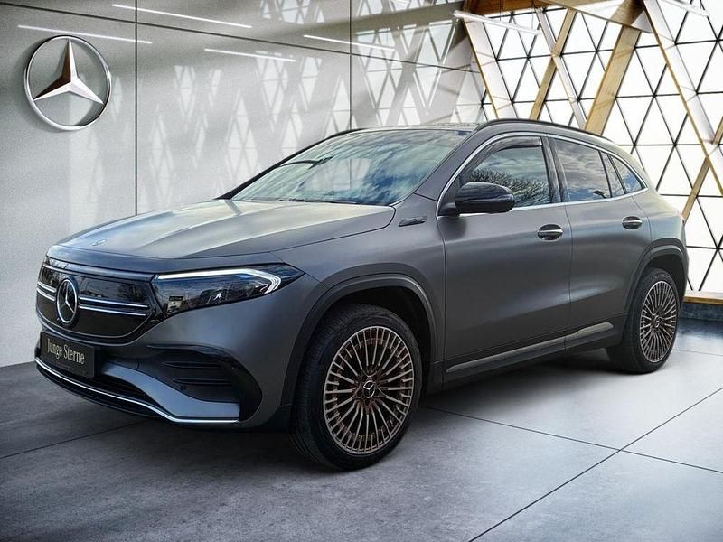 Gebraucht Mercedes EQA250 AMG 139 kW (190 PS) 2021 Grau SUV