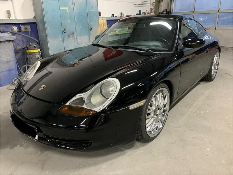 Schwarz Gebraucht 1997 Porsche 996 Coupé | 26.490 € - Bild 1/4