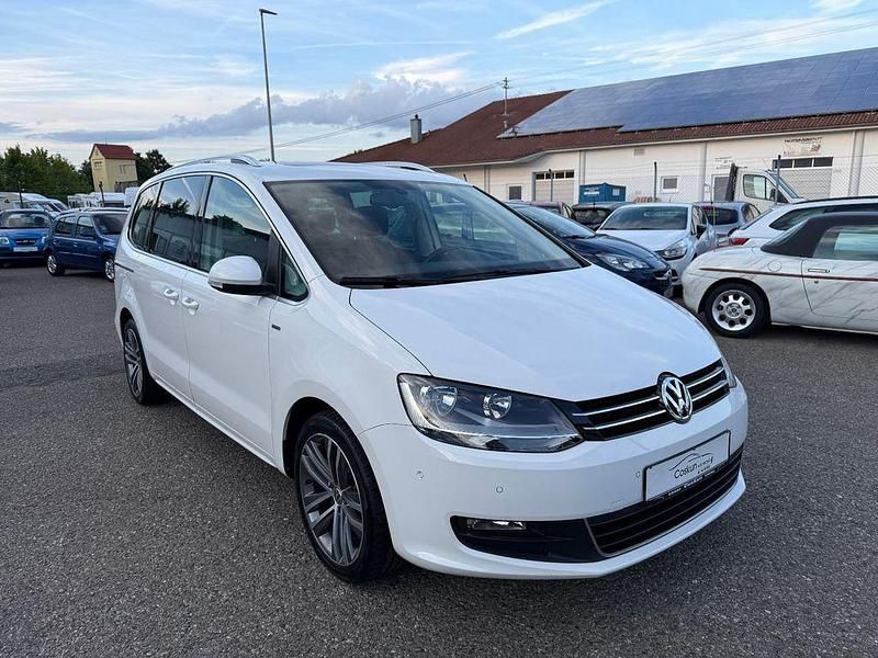 Gebraucht VW Sharan Life 140 PS (102 kW) 2014 Weiß Van / Kleinbus