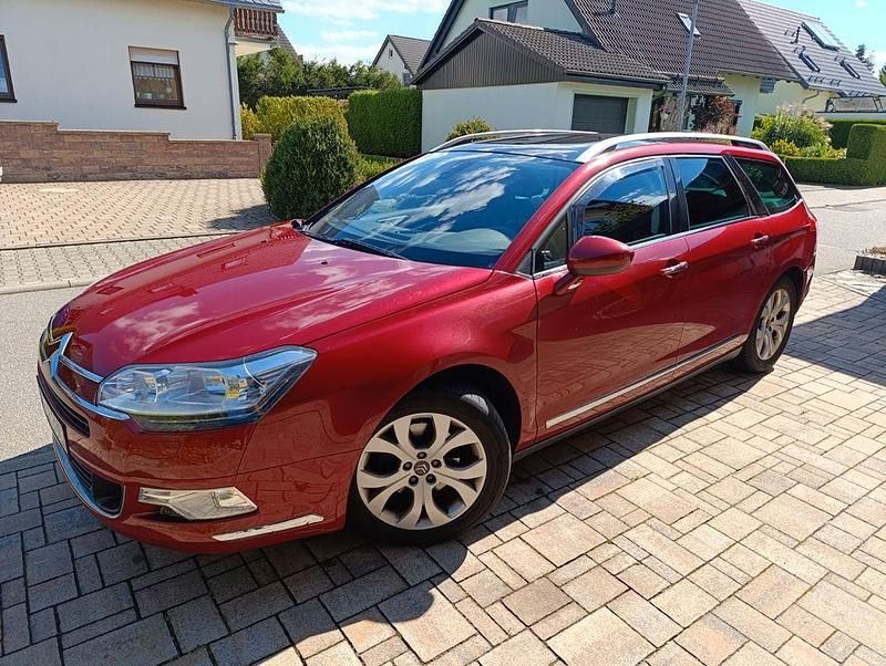 Schwarz Gebraucht 2011 Citroën C5 Exclusive Kombi | 3.500 € (Superpreis) - Bild 1/4