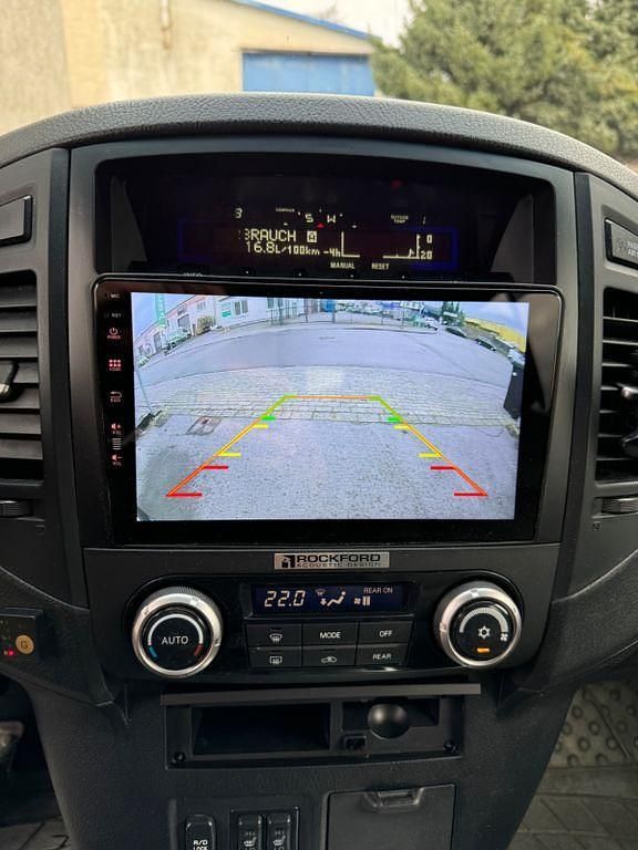 Gebraucht Mitsubishi Pajero 250 PS (183 kW) 2007 Grün SUV